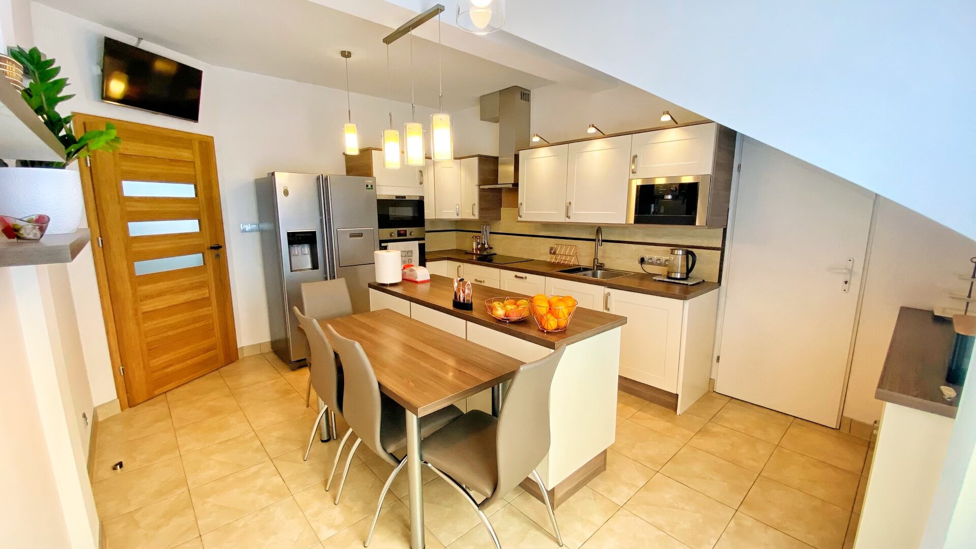 ŁUKASZ SAMBORSKI - 8